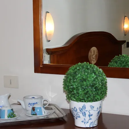 Bianca 3* 산 조반니 로톤도