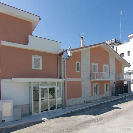 호텔 Bianca 산 조반니 로톤도